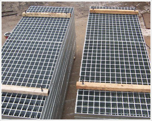 安徽鋼格板用量驚人,帶動新一輪經濟熱潮-安徽鋼格板廠家